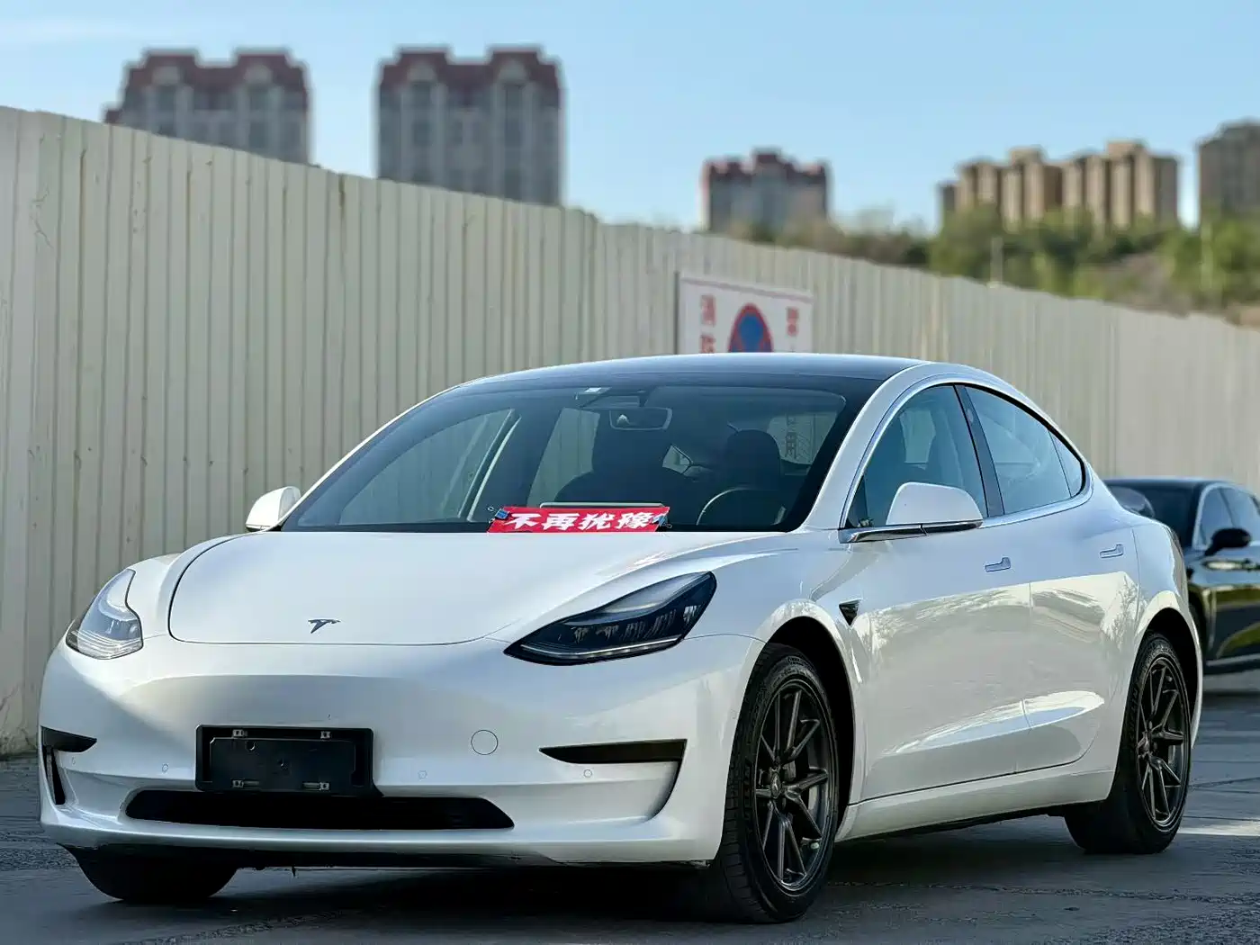 Tesla Model 3 (Import) 2019 Standard Range RWD Upgraded Edition