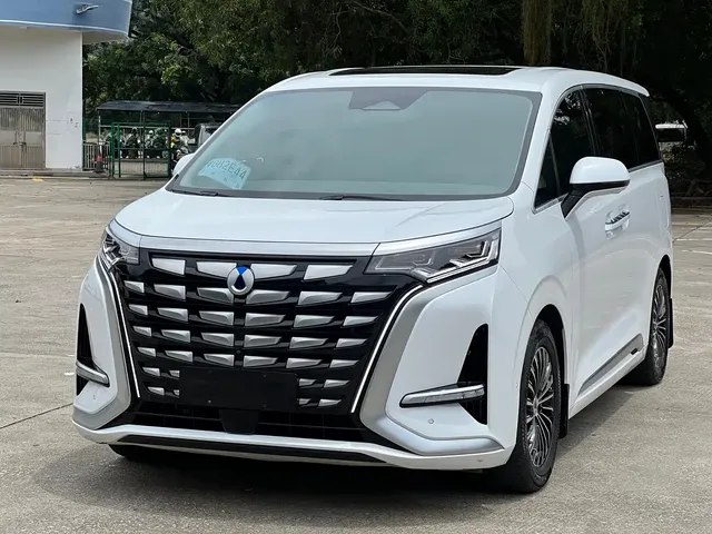 Denza D9 2022 DM-i 970 AWD Flagship