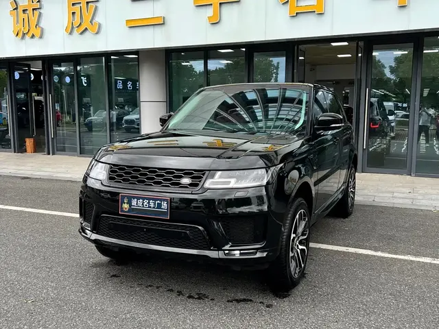 Land Rover Range Rover Sport 2021 3.0 L6 Gloss Black Edition