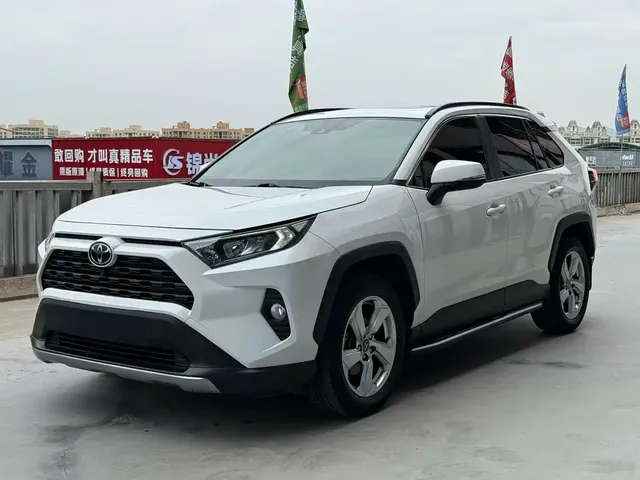 Toyota RAV4 Rongfang 2020 2.0L CVT 4WD Fashion PLUS