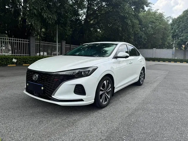 Changan Eado 2020 PLUS Blue Whale NE 1.4T GDI DCT Flagship