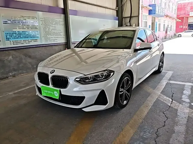 BMW 1 Series 2021 120i M Sport