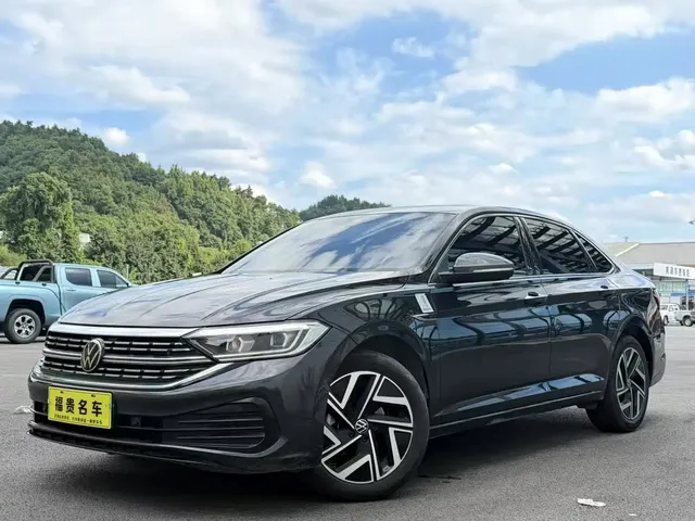 Volkswagen Sagitar 2023 300TSI DSG Surpassing Edition