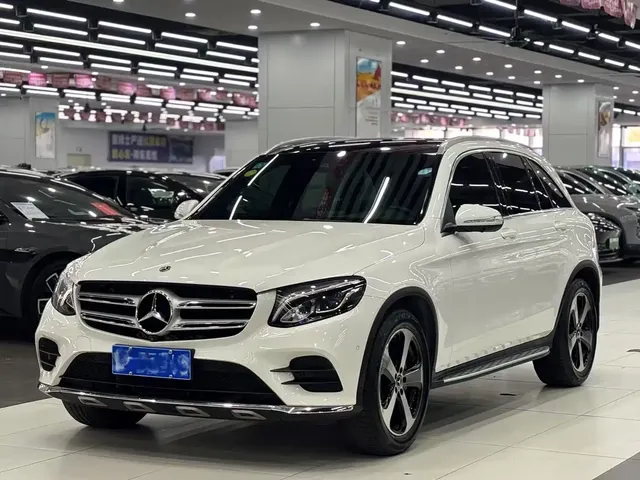 Mercedes-Benz GLC 2018 GLC 260 4MATIC Luxury