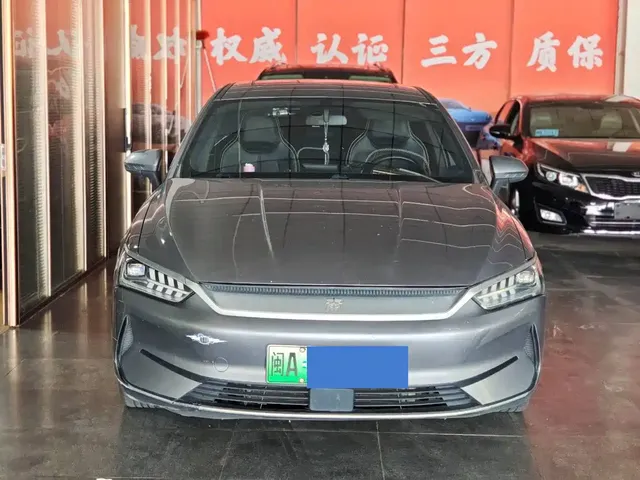 BYD Qin PLUS 2021 EV 500KM Luxury Model