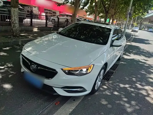 Buick Regal 2019 Model 20T Luxury Type China V