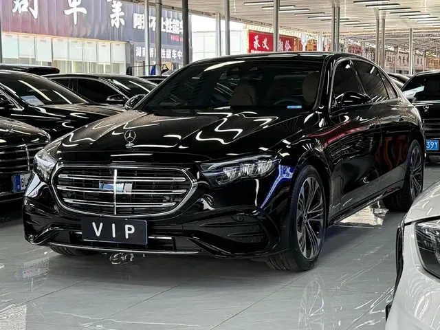 Mercedes-Benz E-Class 2024 E 300 L Fashion