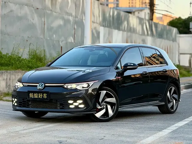 Volkswagen Golf GTI 2023 380TSI DSG GTI