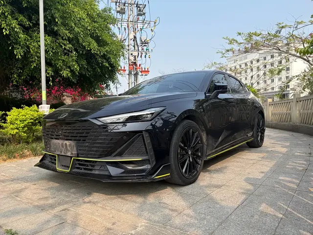 Changan UNI-V 2022 1.5T Sport Edition