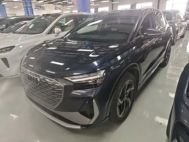 Audi Q4 e-tron 2024 40 e-tron Creation Edition