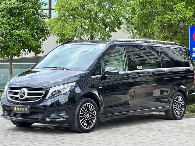 Mercedes-Benz V-Class 2018 V 260 L Premium Long Wheelbase Edition China VI