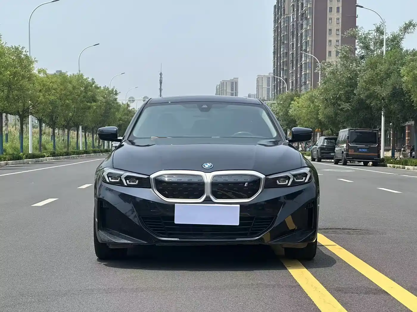 BMW i3 2024 eDrive 35 L