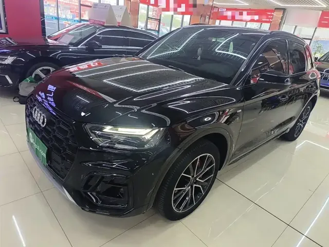 Audi Q5L 2025 40 TFSI Luxury Dynamic