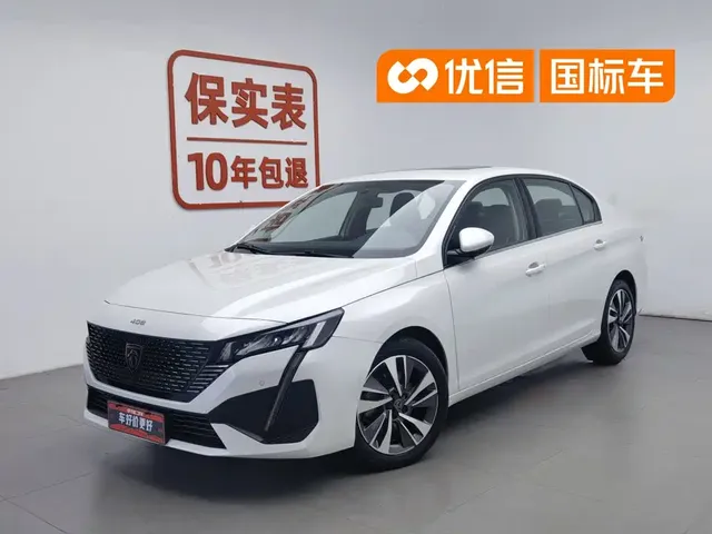 Peugeot 408 2022 1.6T Light Chaser Edition