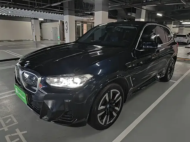 BMW iX3 2022 Facelift Leading Model