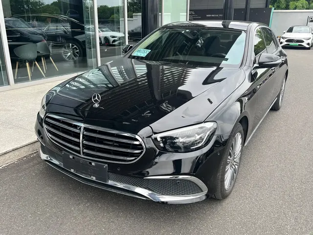 Mercedes-Benz E-Class 2022 Second Facelift E 300 L Luxury