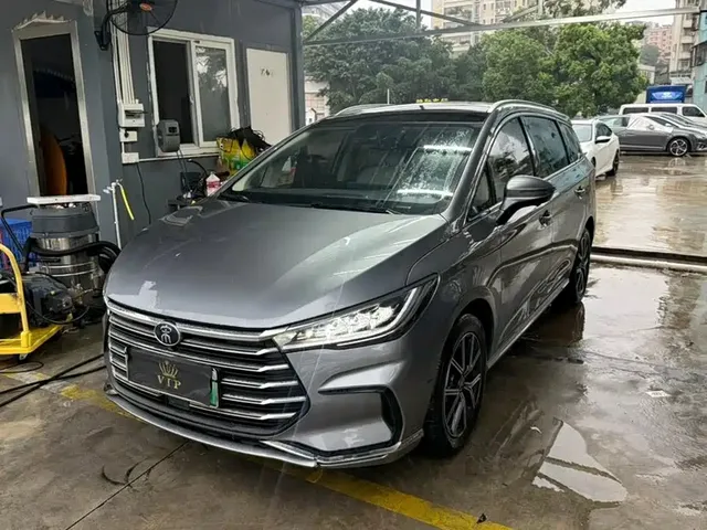BYD Song MAX New Energy 2022 DM-i 105KM Honor Model