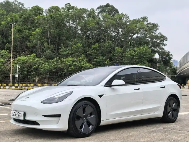 Tesla Model 3 2022 Performance High-Performance AWD