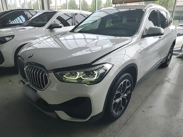 BMW X1 2022 sDrive25Li Leading