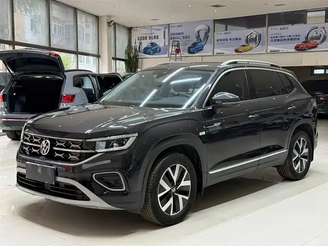 Volkswagen Tayron 2023 280TSI 2WD Luxury Plus Advanced Edition