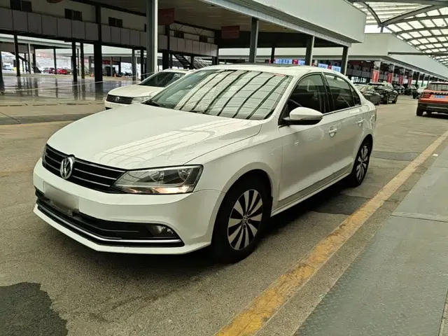Volkswagen Sagitar 2018 1.6L Automatic Comfort