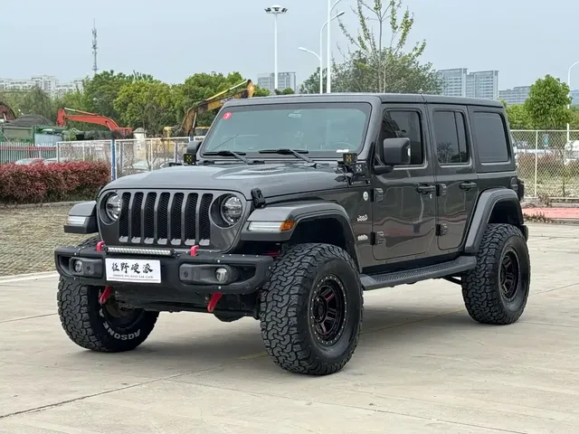 Jeep Wrangler 2019 2.0T Sahara 4-Door China V