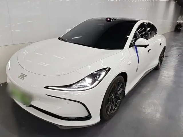 IM Motors IM L6 2024 Max Standard Edition
