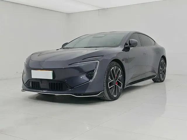 Avatr 12 2023 650 Triple Laser AWD Performance Edition