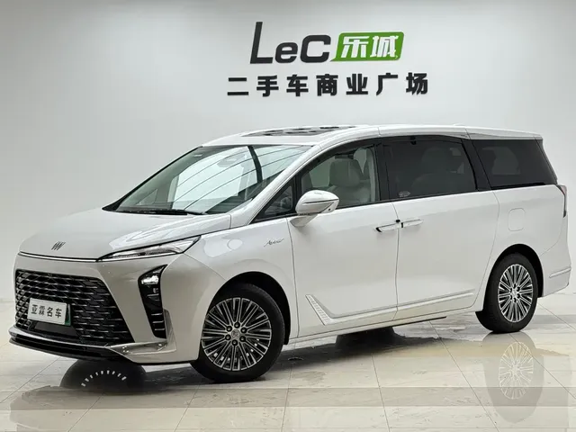 Buick GL8 New Energy 2024 Landglory Premium Edition 7-Seater