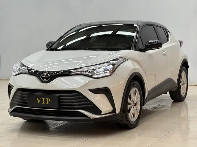 Toyota IZOA 2021 Hybrid 2.0L Yixiang Edition