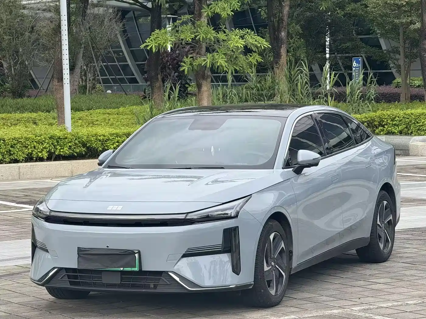 Geely Galaxy L6 2023 125km MAX
