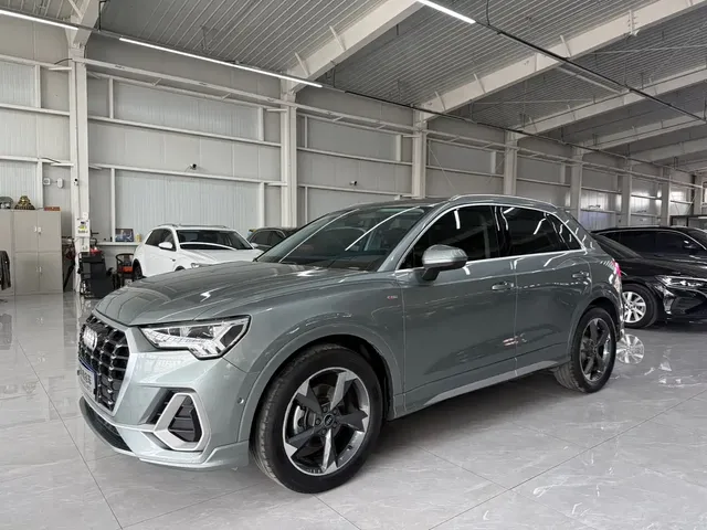Audi Q3 2022 35 TFSI Fashion Dynamic
