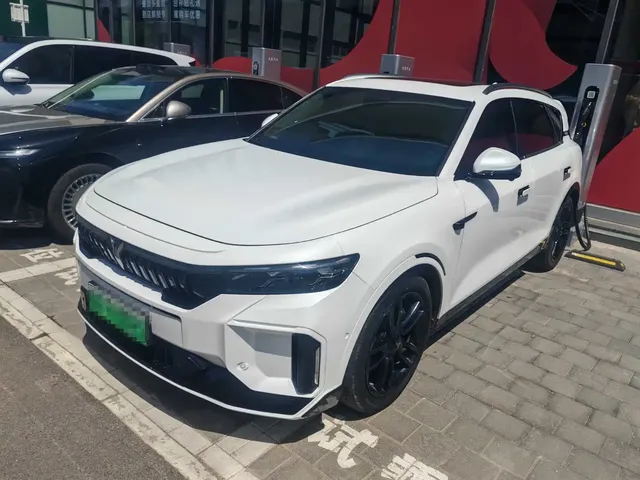 Voyah Auto VOYAH FREE 2024 Ultra Long Range Intelligent Driving Edition