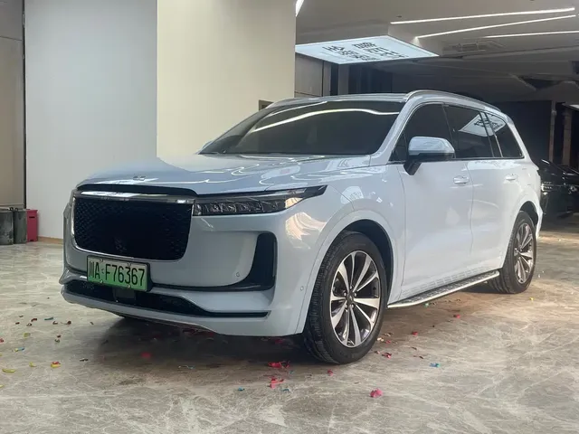 Li Auto Li ONE 2020 Extended Range 6-seater