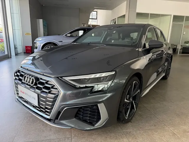 Audi A3 2021 Sportback 35 TFSI Fashion Sport
