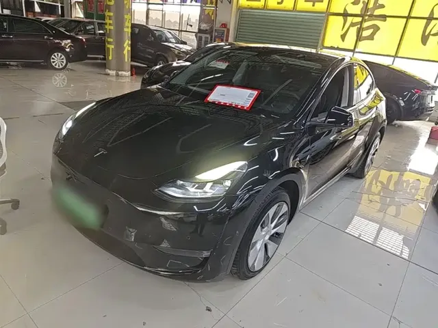 Tesla Model Y 2022 Facelift Long Range All-Wheel Drive Version