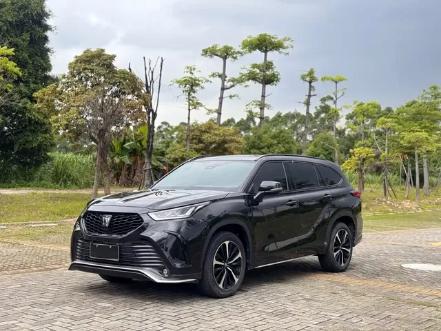 Toyota Crown Kluger 2022 2.0T 4WD Dynamic Edition