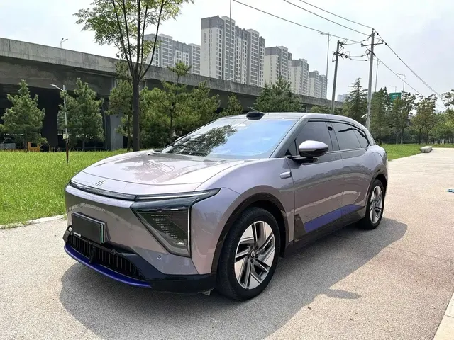 HiPhi Y 2023 560km Pioneer Edition