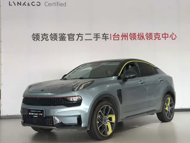 Lynk & Co 05 2020 2.0TD 2WD Shine Halo