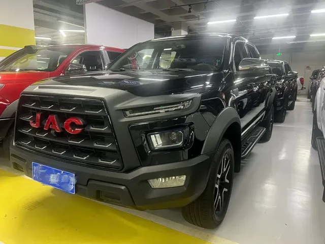 JAC Motors JAC Hunter 2021 2.0T Commercial Manual Diesel 4WD Elite Standard Cab HFC4DB2-2E