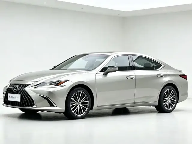 Lexus ES 2022 300h Ultimate Edition