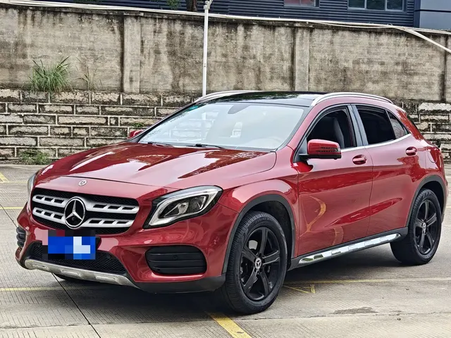 Mercedes-Benz GLA 2019 GLA 200 Fashion