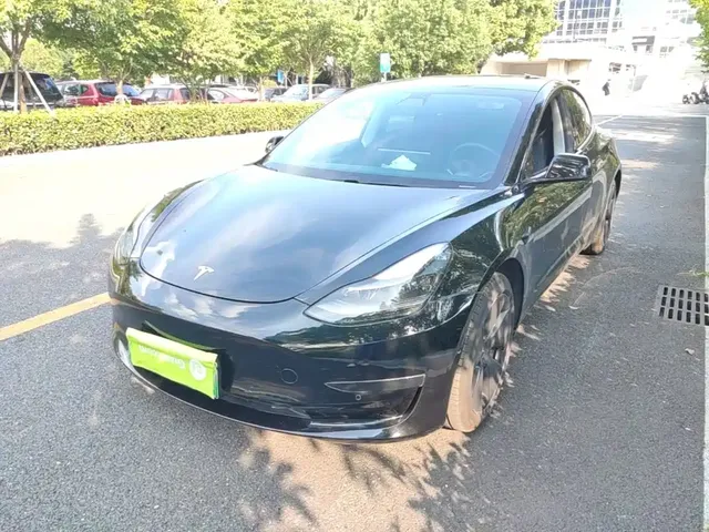 Tesla Model 3 2021 Standard Range Rear-Wheel Drive Upgrade