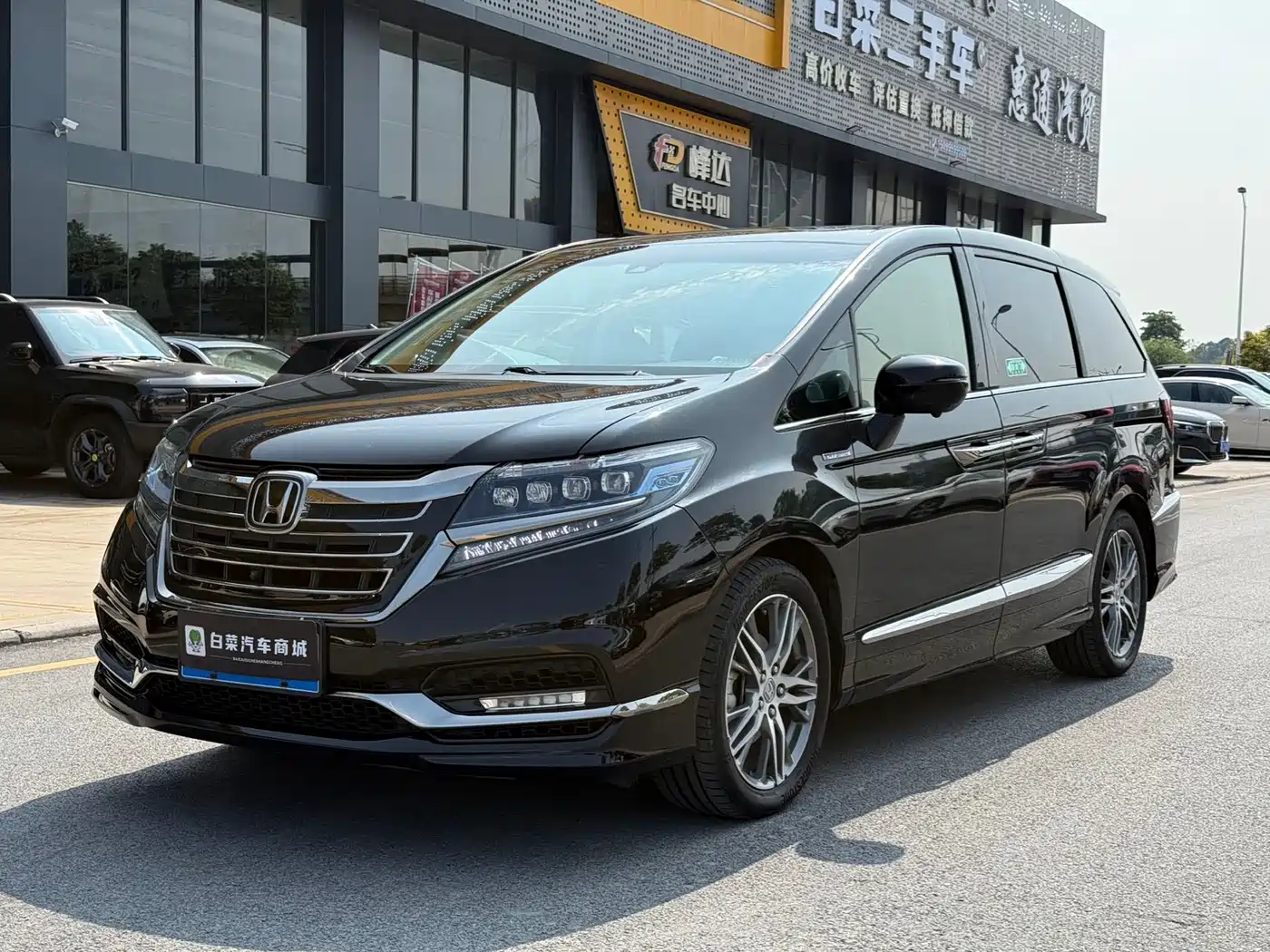Honda Elysion 2019 2.0L Hybrid Luxury Edition