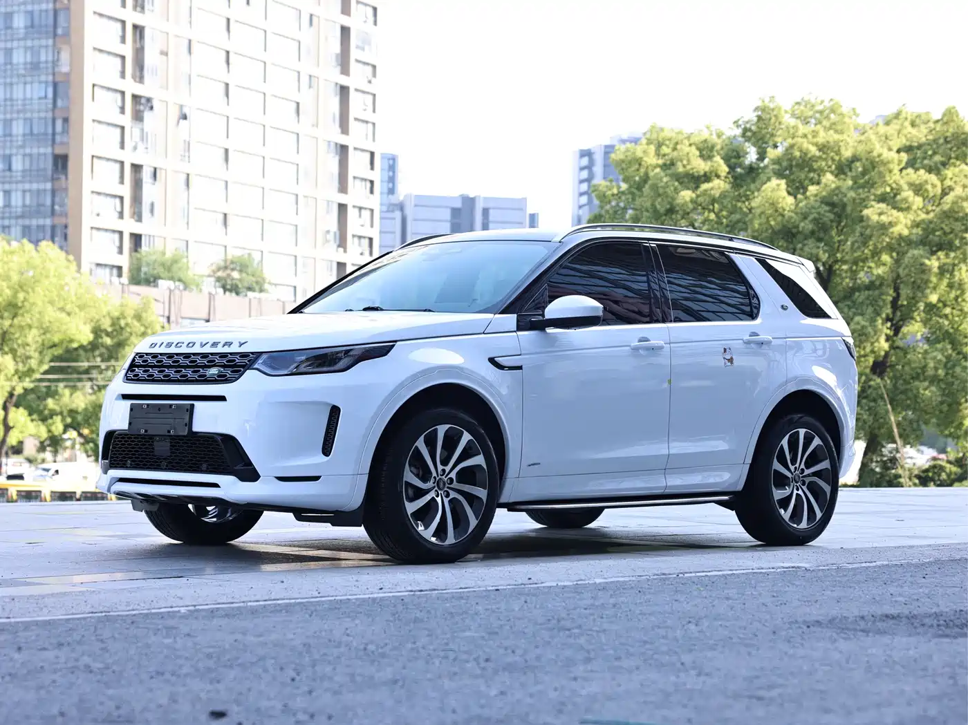 Land Rover Discovery Sport 2022 Model 249PS R-Dynamic S Performance Edition 5-Seater