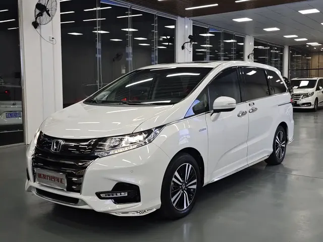 Honda Odyssey 2021 2.0L Sharp Exclusive Edition