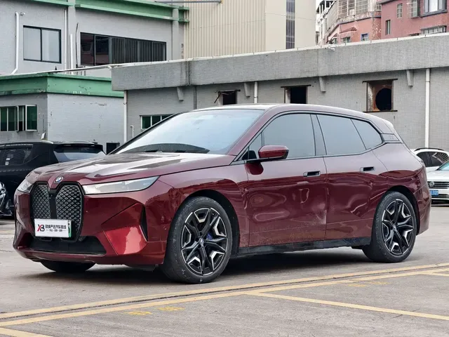 BMW iX 2022 xDrive40