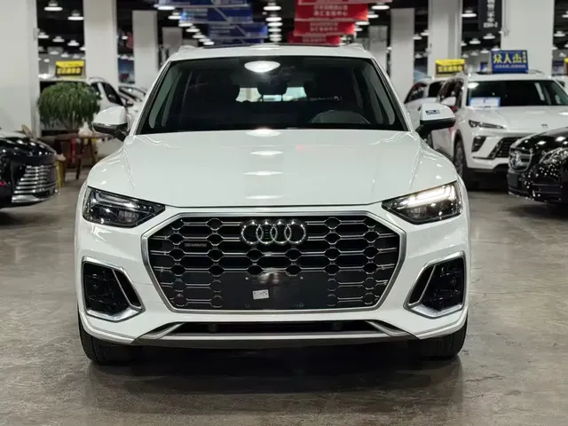Audi Q5L 2021 40 TFSI Luxury Dynamic