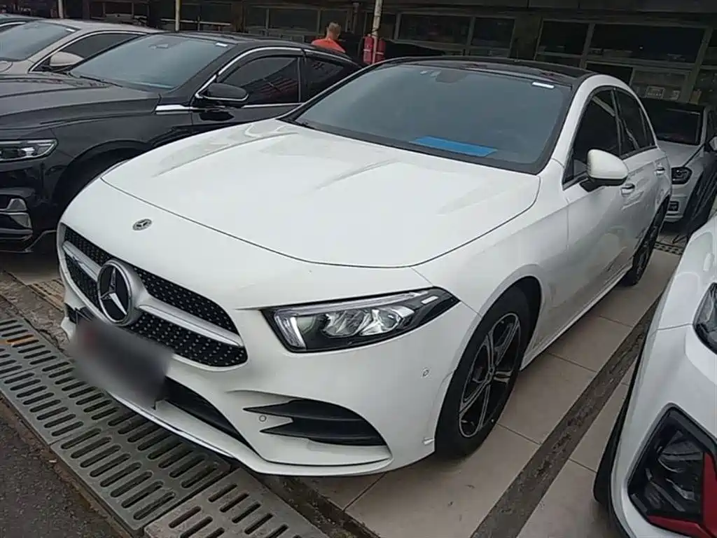 Mercedes-Benz A-Class 2022 Facelift III A 200 L Sport Sedan Fashion