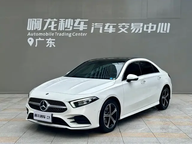 Mercedes-Benz A-Class 2022 Facelift II A 200 L Sport Sedan Fashion